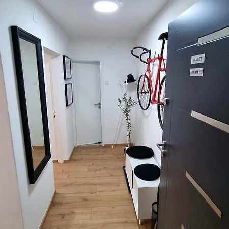 Apartman H8 벨로바르 외부 사진