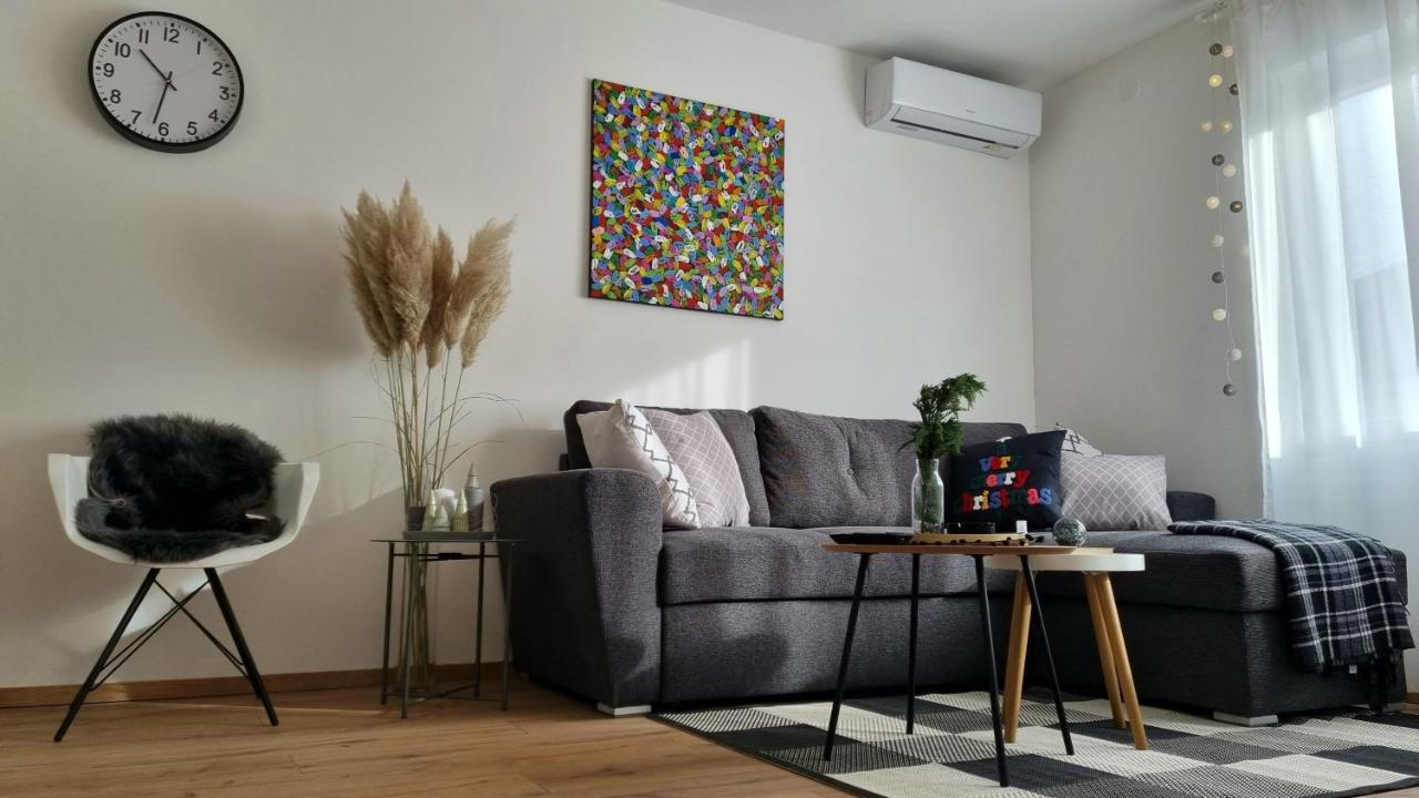 Apartman H8 벨로바르 외부 사진