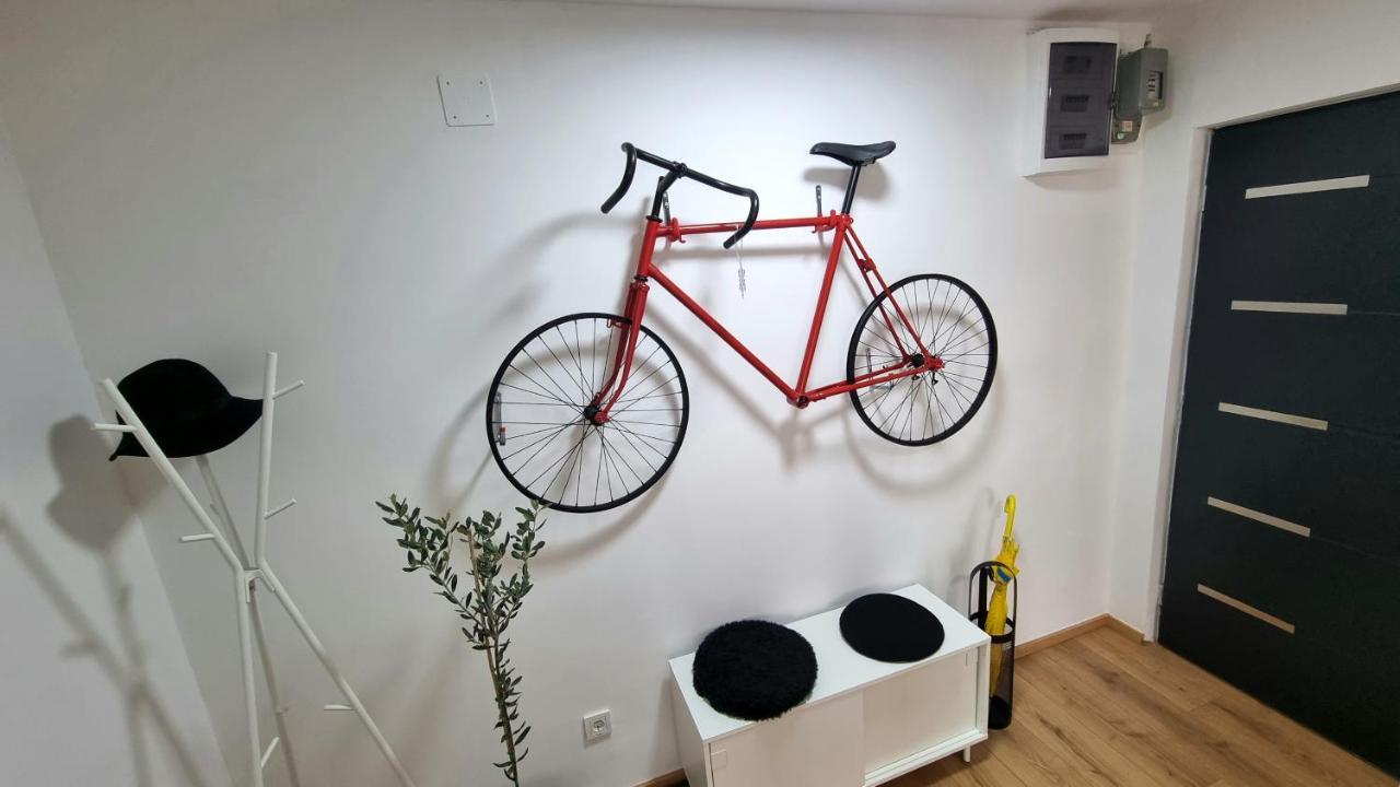 Apartman H8 벨로바르 외부 사진