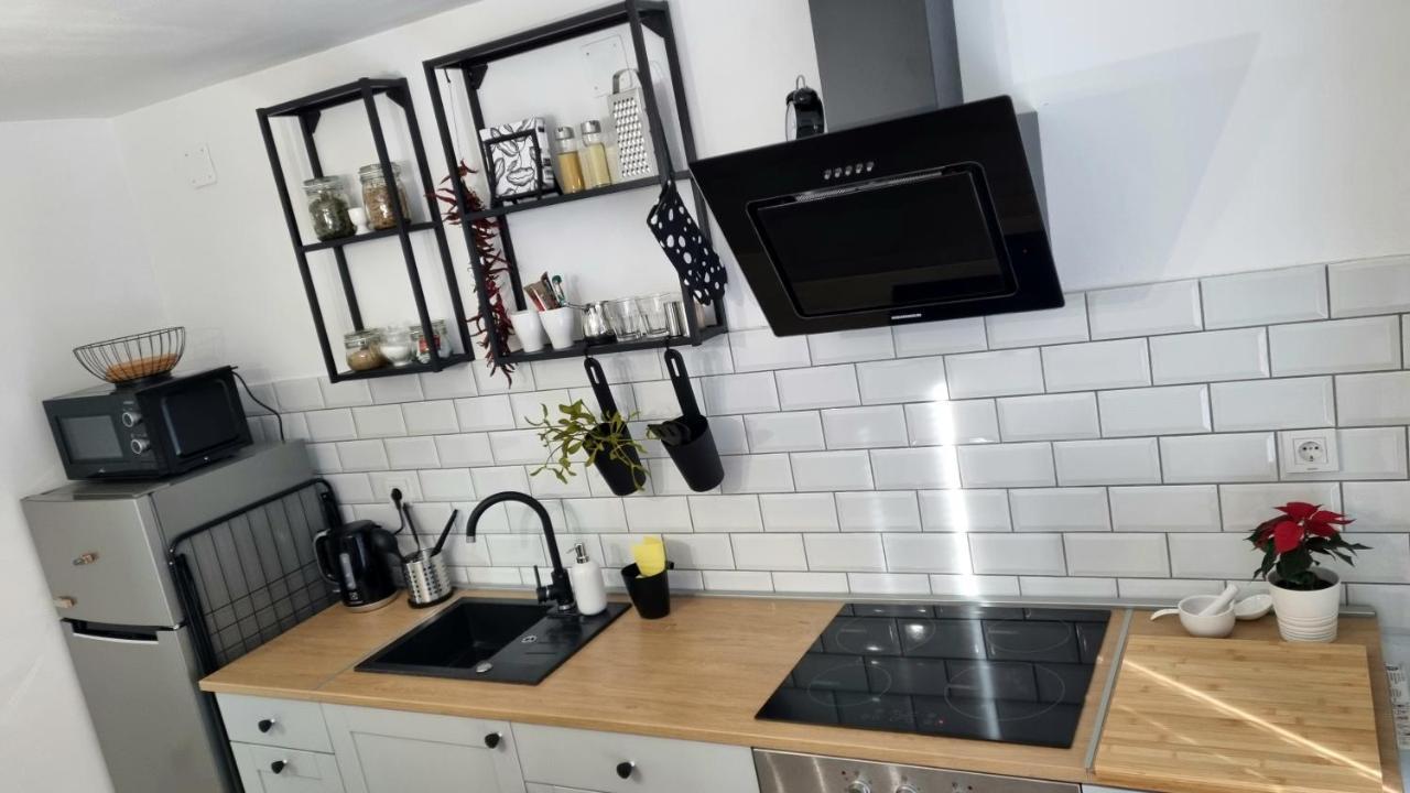 Apartman H8 벨로바르 외부 사진